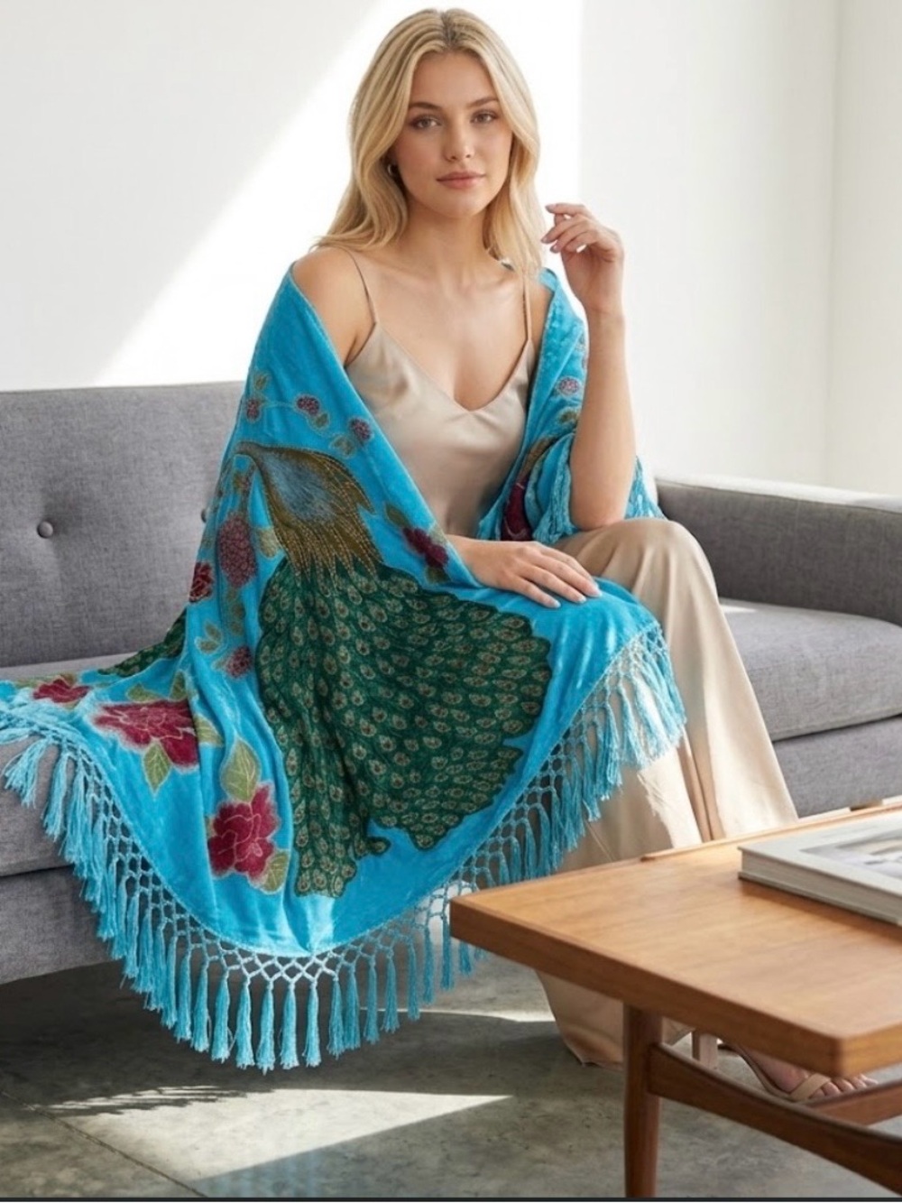 🔴 Vibrant Blue Floral Scarf or Shawl with Fringe